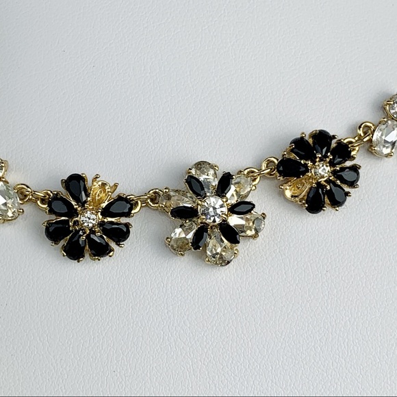 Kate Spade Mini Bouquet Gold Black Flower Necklace - Picture 7 of 7
